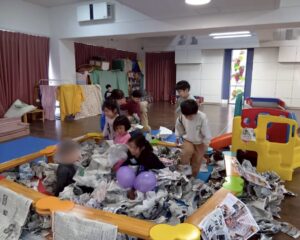 新聞遊び〜預かり保育〜